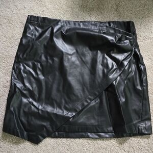 Nine West Black Faux Leather Mini Skirt